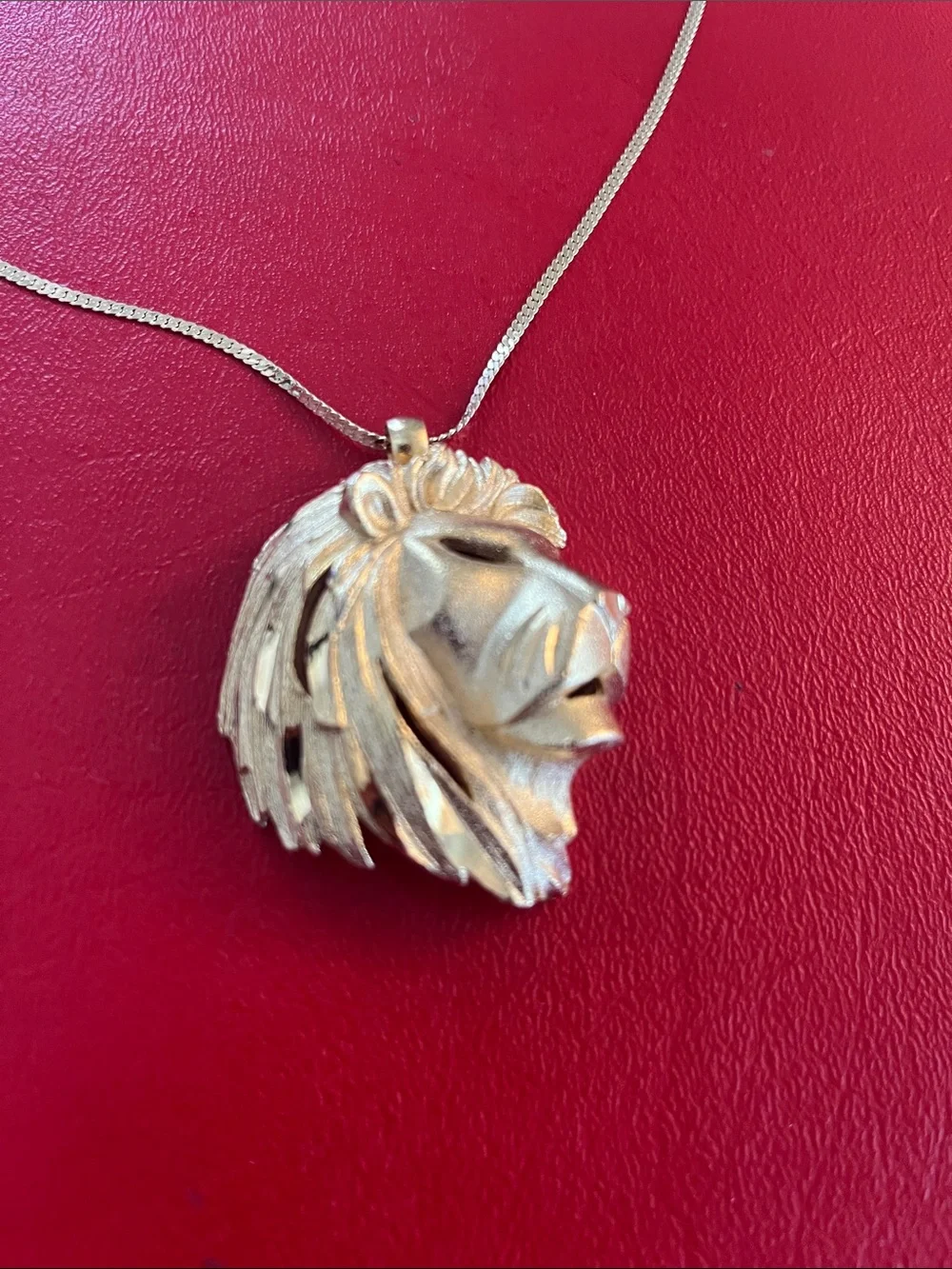 Gold Lion Head Pendant Necklace Jewelry